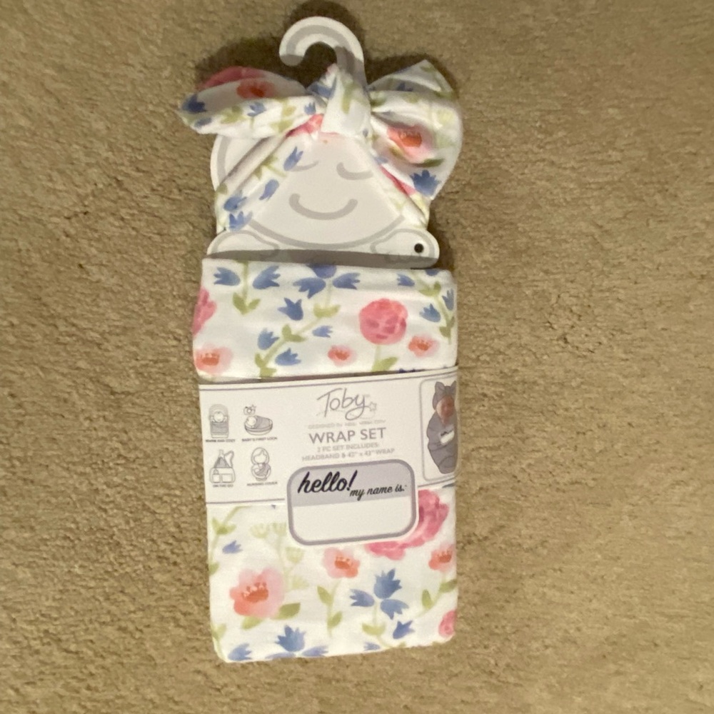 Toby Floral Floral Wrap 2-Piece Set